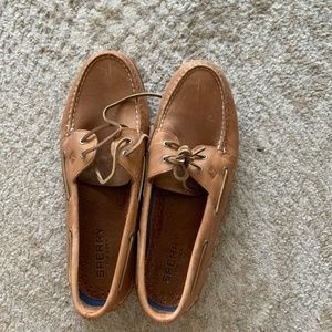 Size 14 Sperry top sider slides